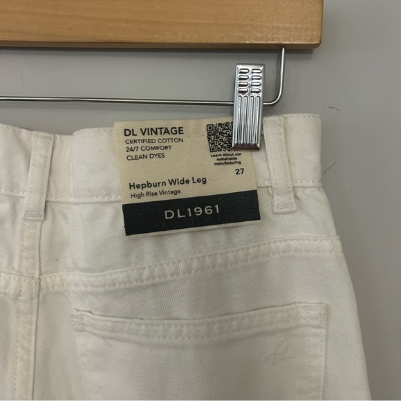 NWT DL1961 Hepburn Wide Leg High Rise Vintage Distressed White Jeans - Picture 8 of 8